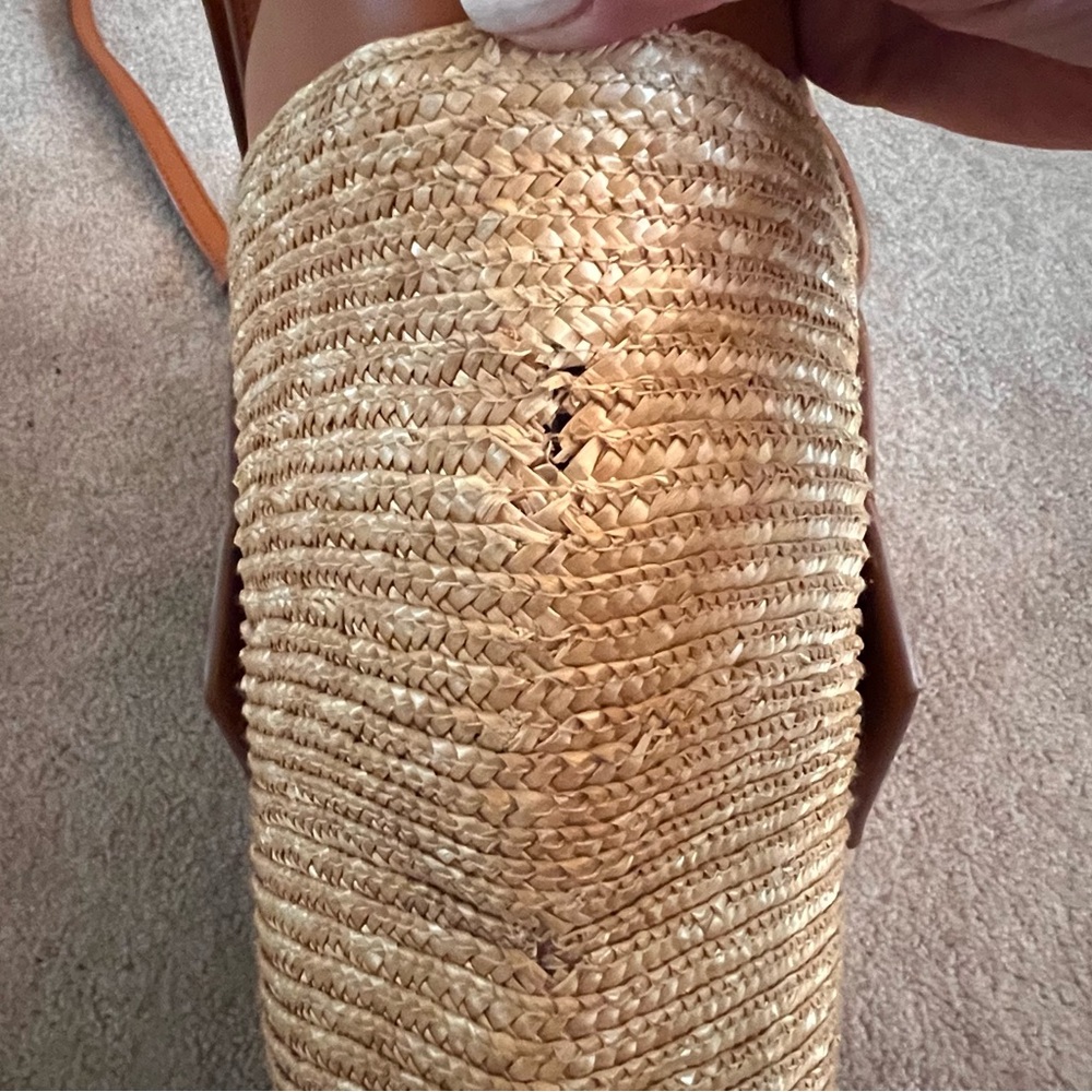 Carolina Santo Domingo Amphora Tan and Brown Straw Raffia Woven Tote Bag - Picture 13 of 15
